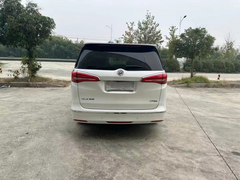 徐州19年别克GL89