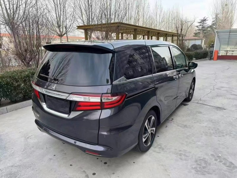 济宁15年本田奥德赛8