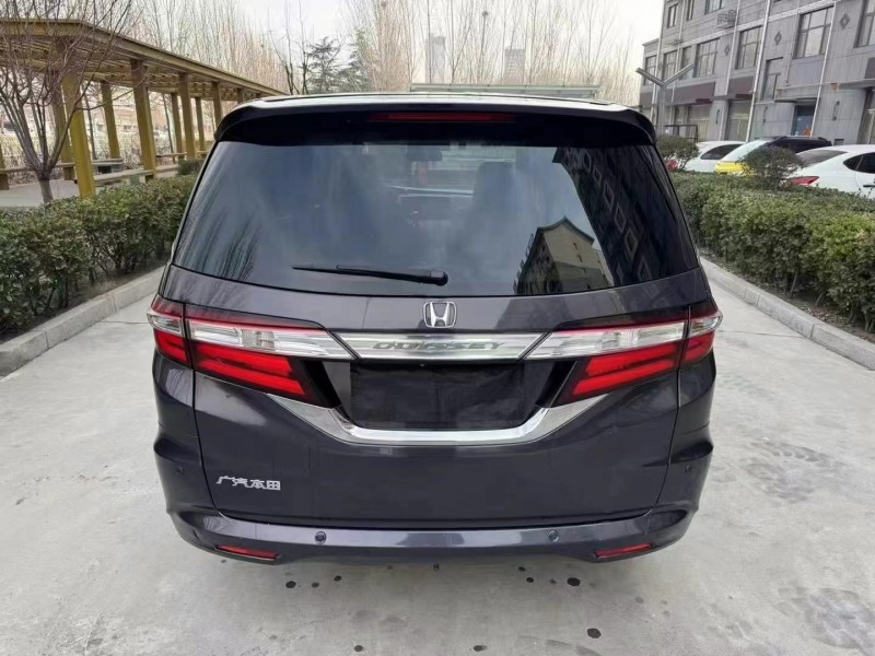 济宁15年本田奥德赛9
