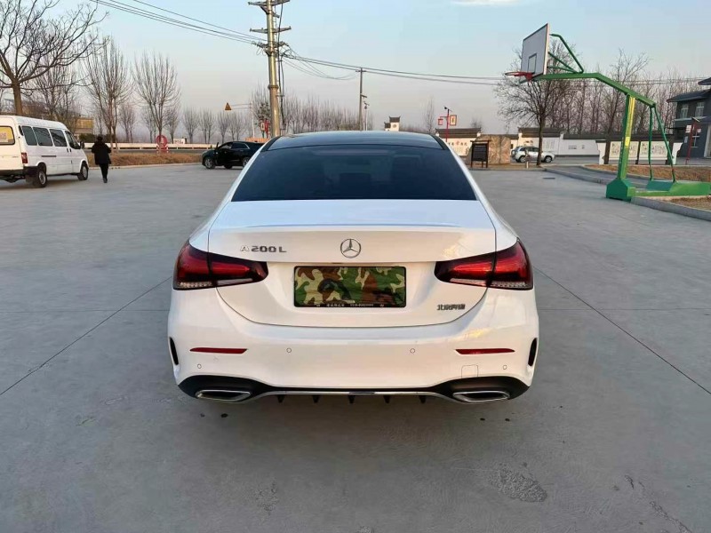 徐州22年奔驰A9