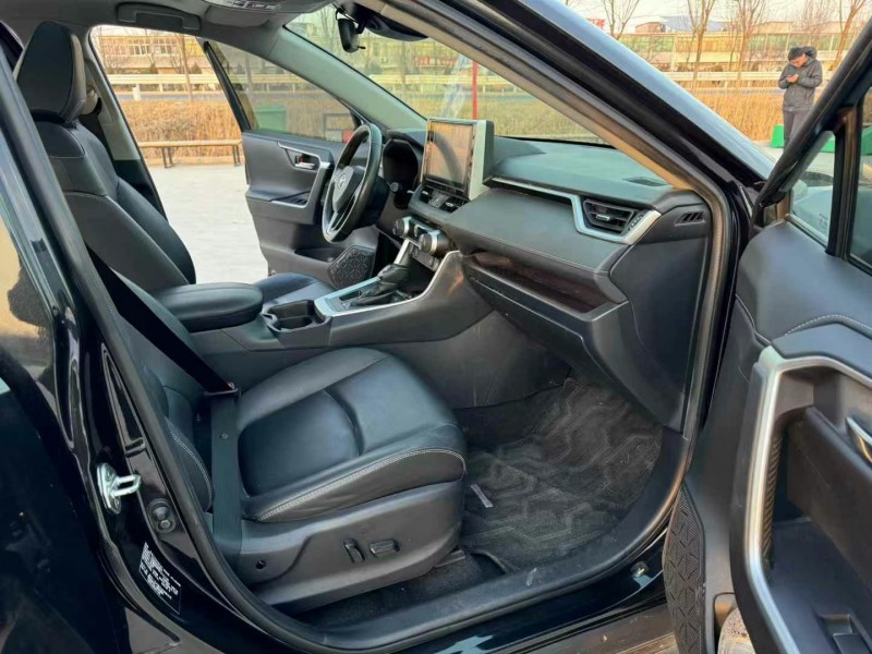 徐州20年丰田RAV4荣放5