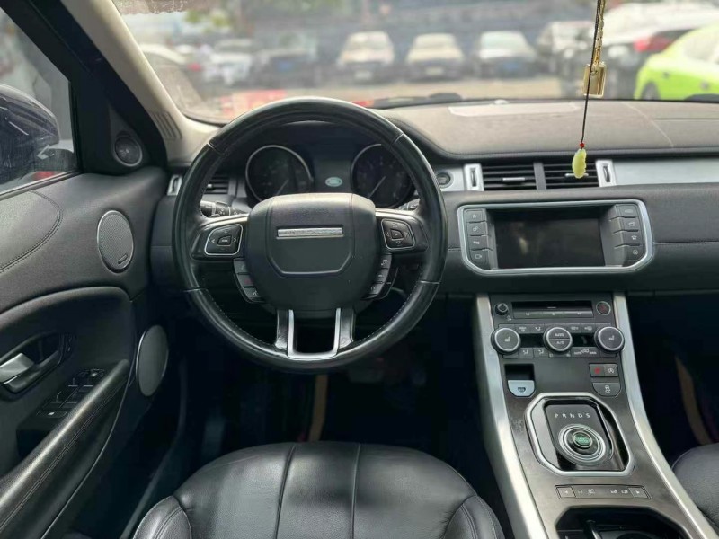 广州16年路虎极光8