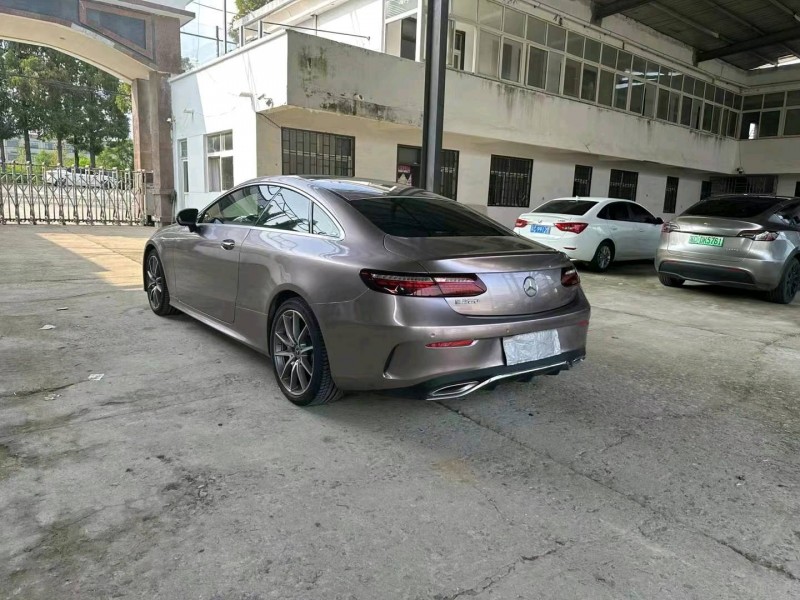 徐州21年奔驰E8