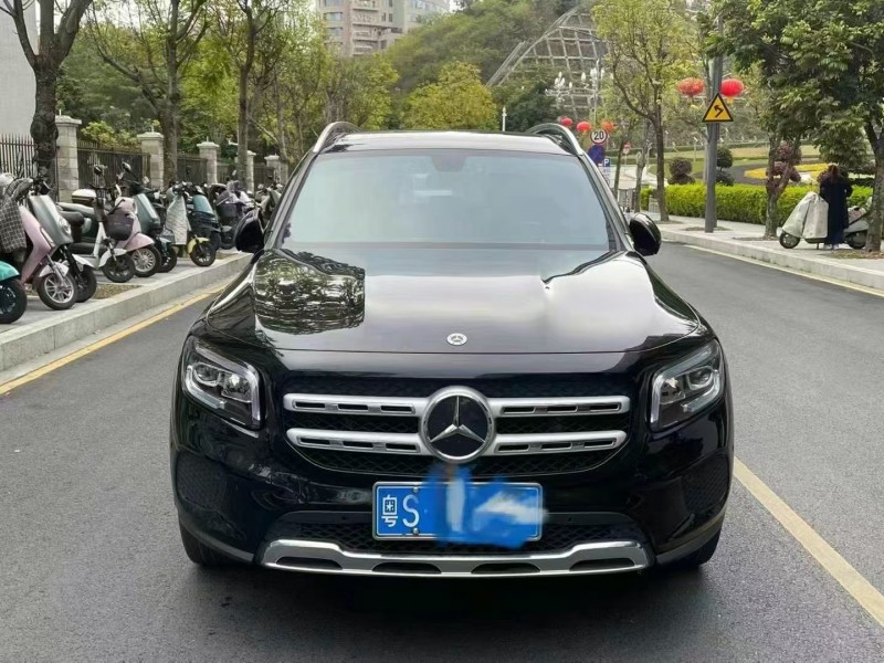 深圳22年奔驰GLB1