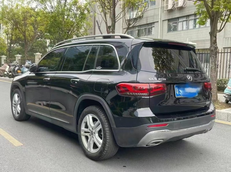 深圳22年奔驰GLB7