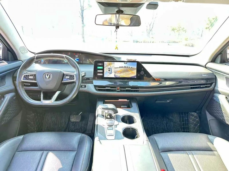 東莞23年長安汽車UNI6