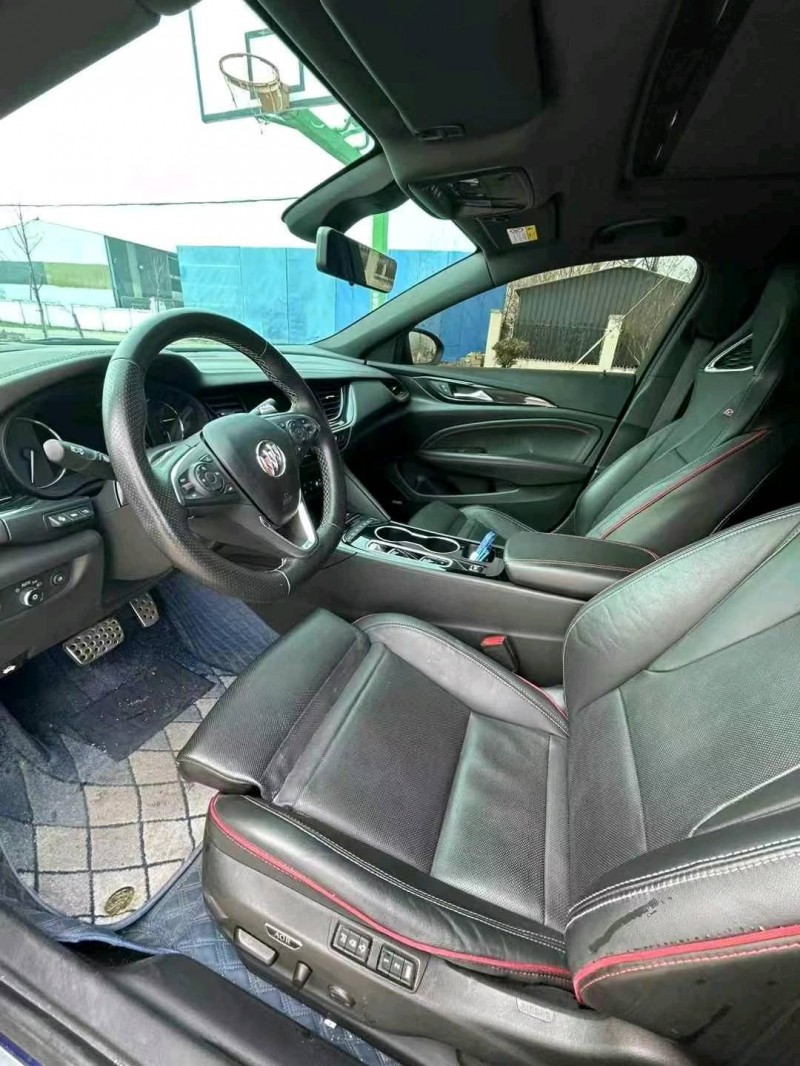 徐州21年别克君威7