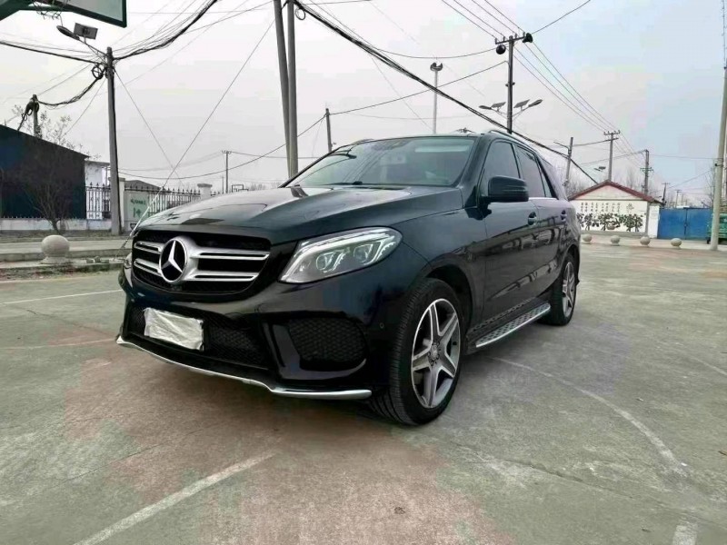 徐州17年奔驰GLE2