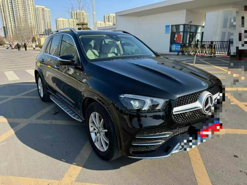 济宁19年奔驰GLE2