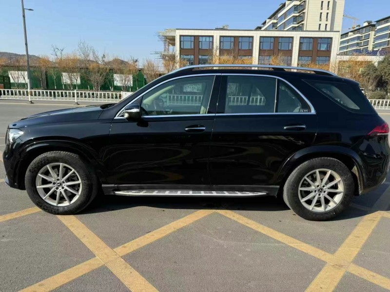 济宁19年奔驰GLE7