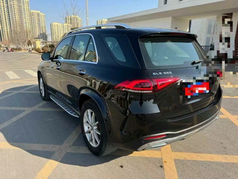 济宁19年奔驰GLE8