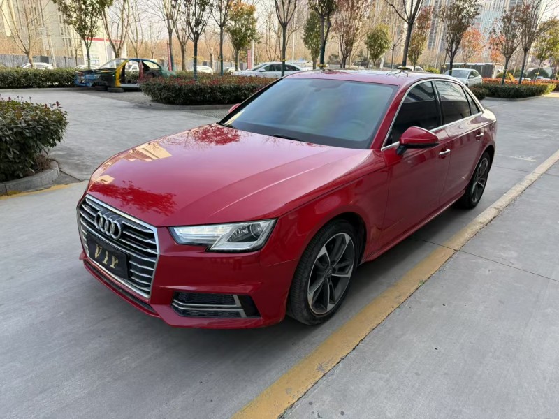 济宁19年奥迪A4L3