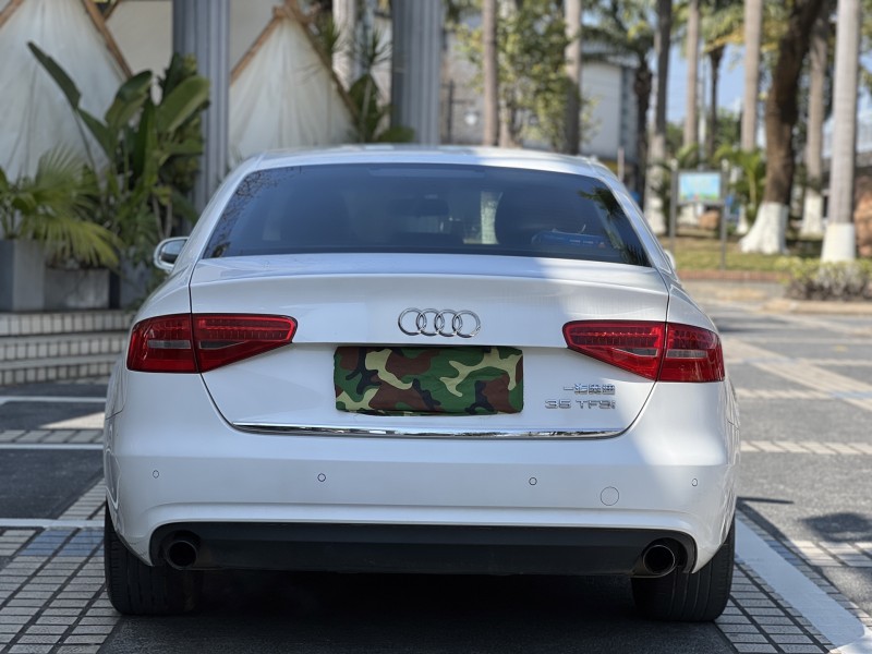 东莞14年奥迪A4L9