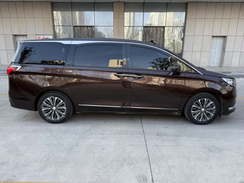 济宁21年别克GL88