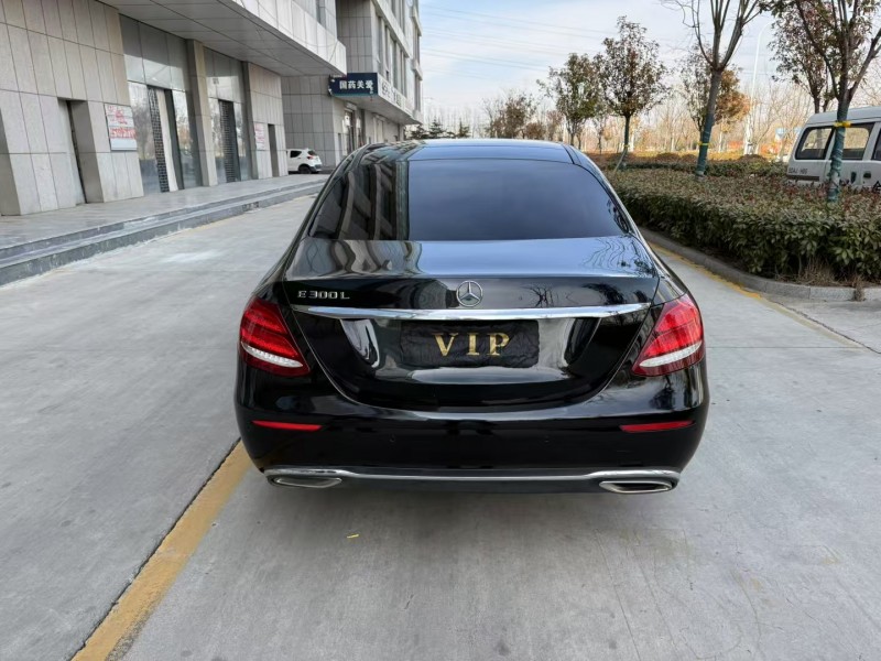济宁20年奔驰E9