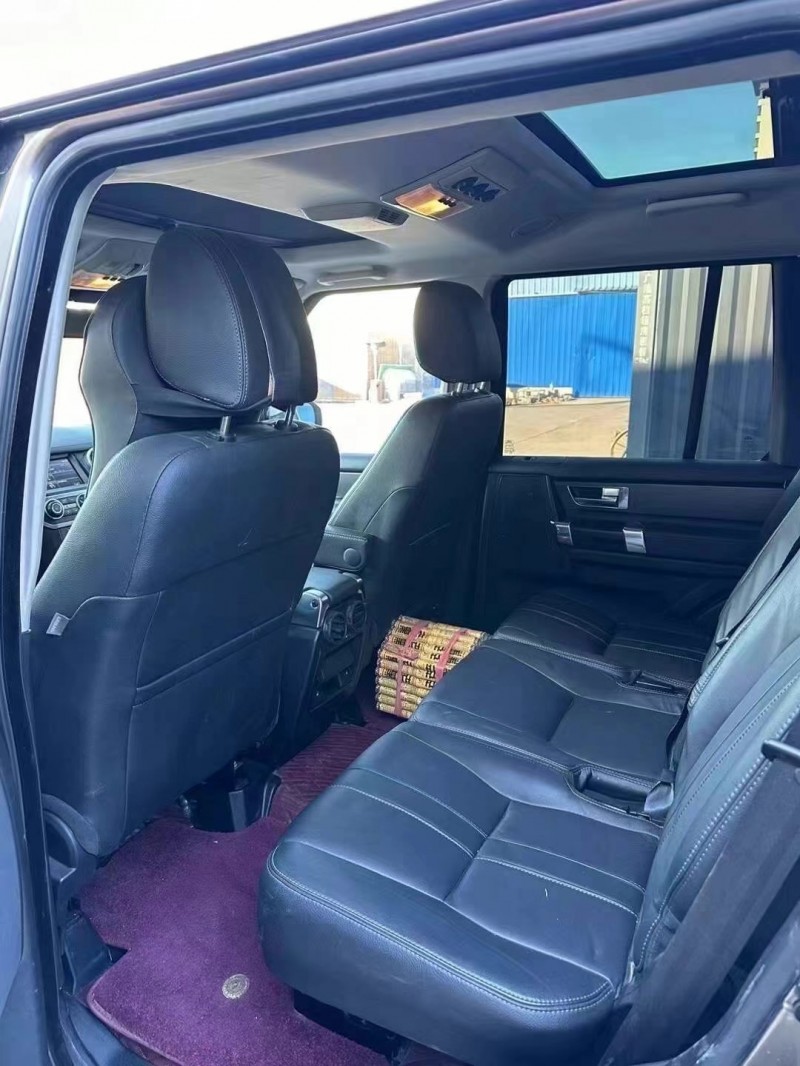 济宁15年路虎发现5