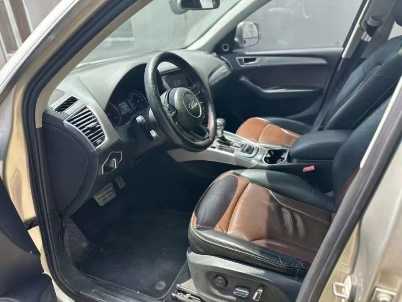 青岛16年奥迪Q56