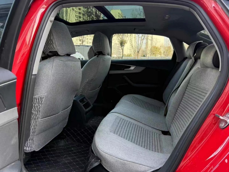 济宁19年奥迪A4L5