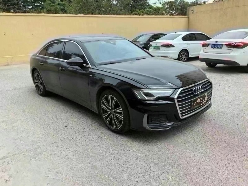 青岛21年奥迪A6L3