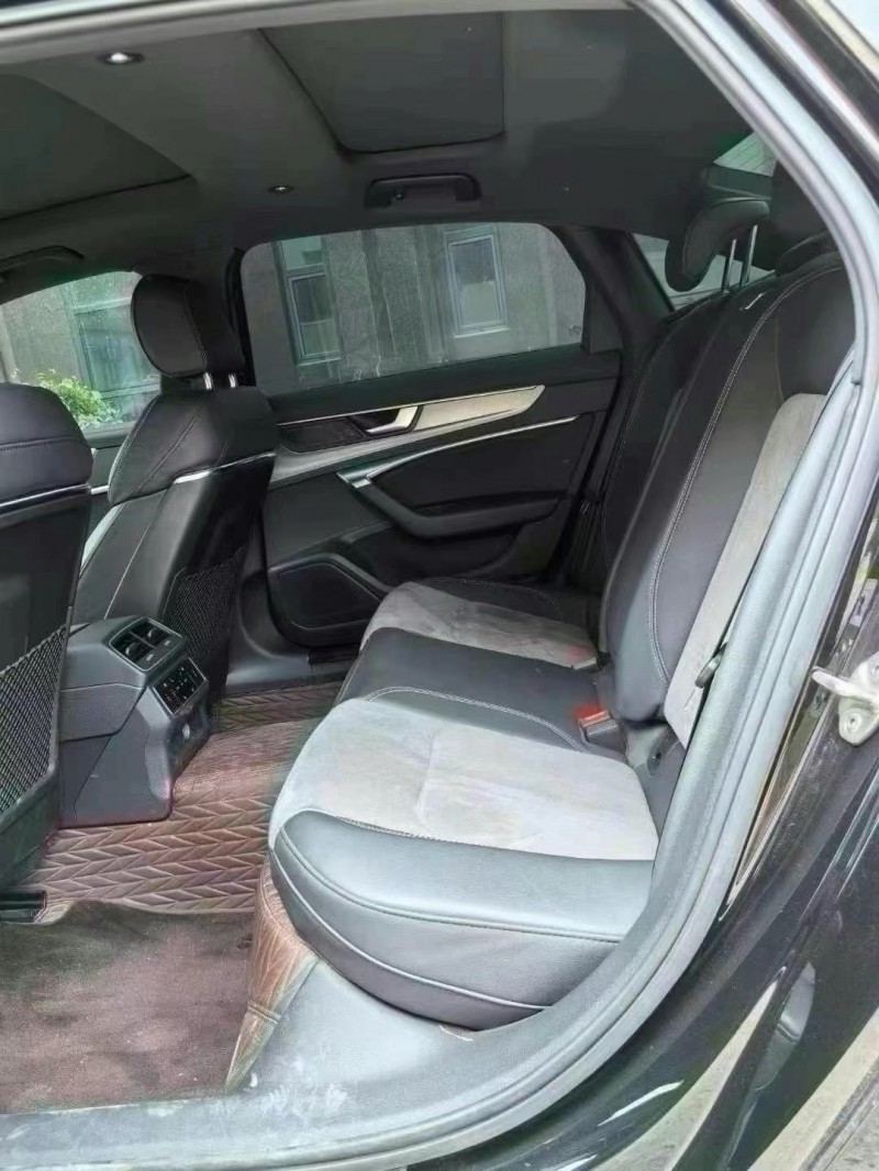 青岛21年奥迪A6L6