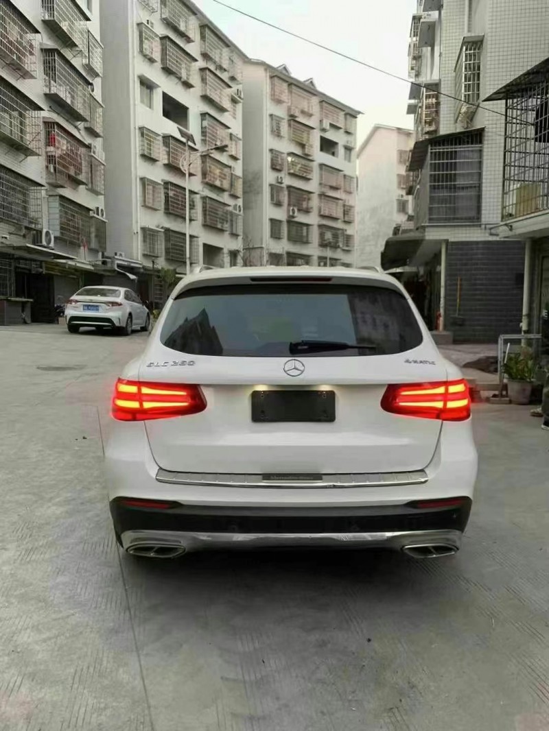 长沙16年奔驰GLC9