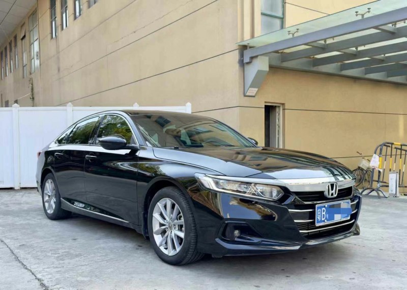 深圳23年本田雅阁2