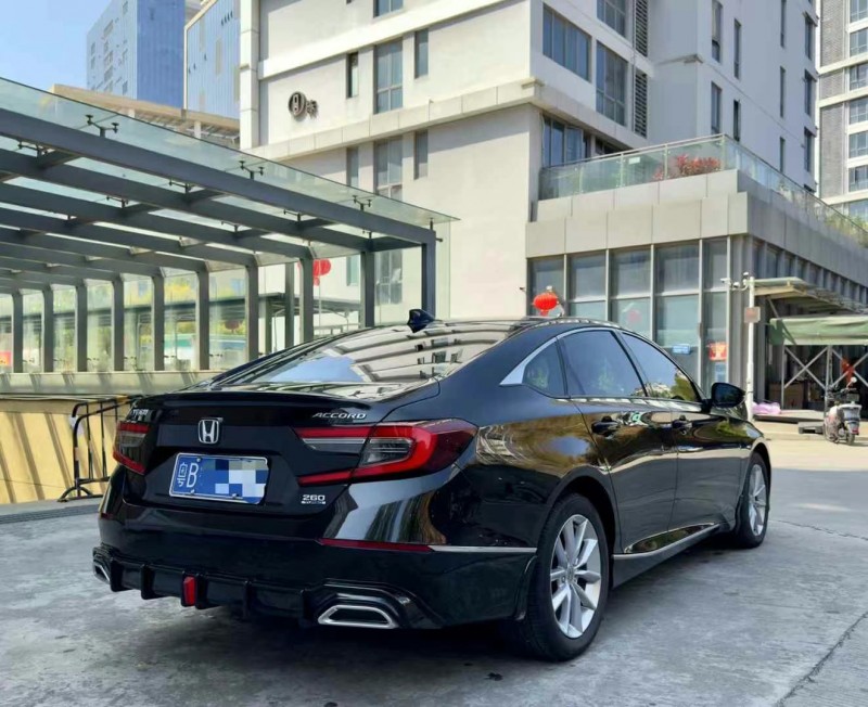 深圳23年本田雅阁8