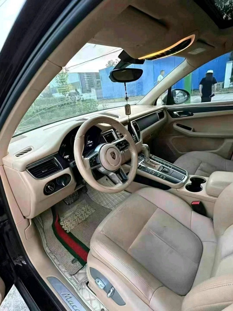 徐州15年保时捷Macan7