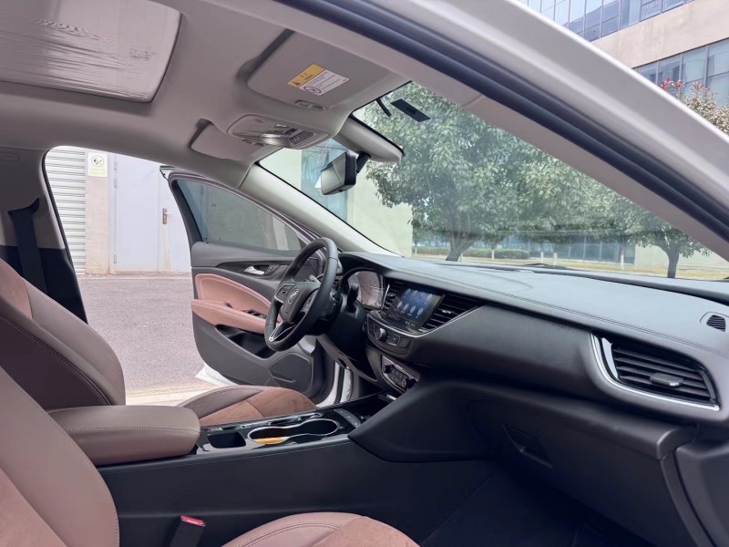 徐州22年别克君威4