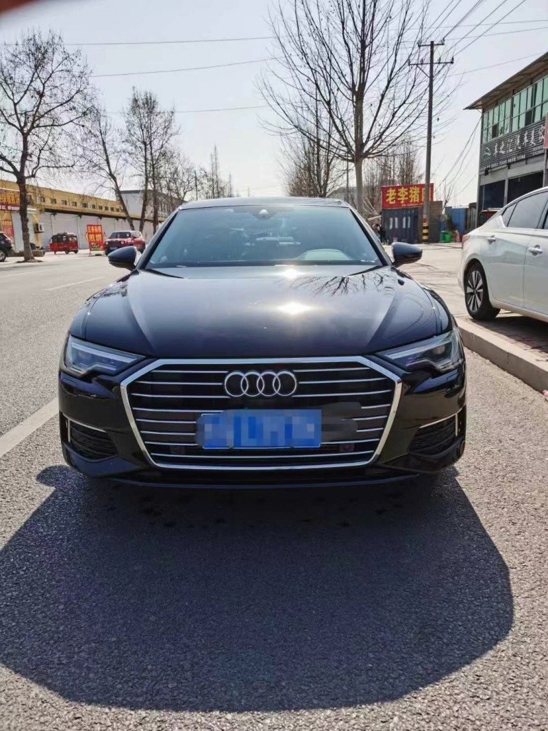 济宁22年奥迪A6L1