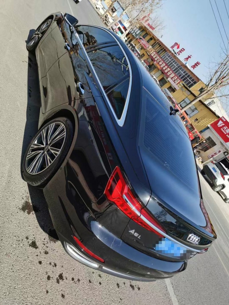 济宁22年奥迪A6L7