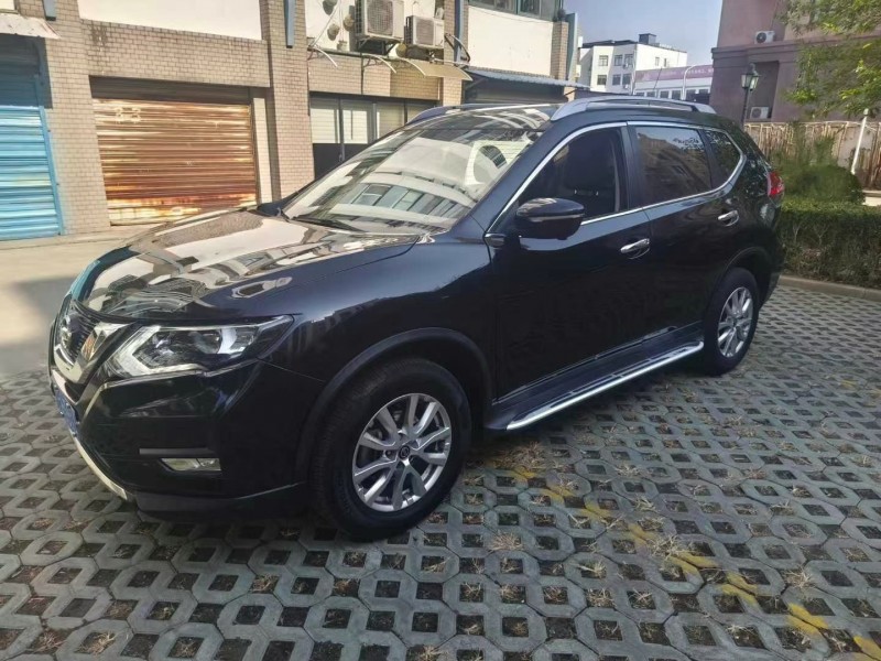 蘇州18年日產奇駿3