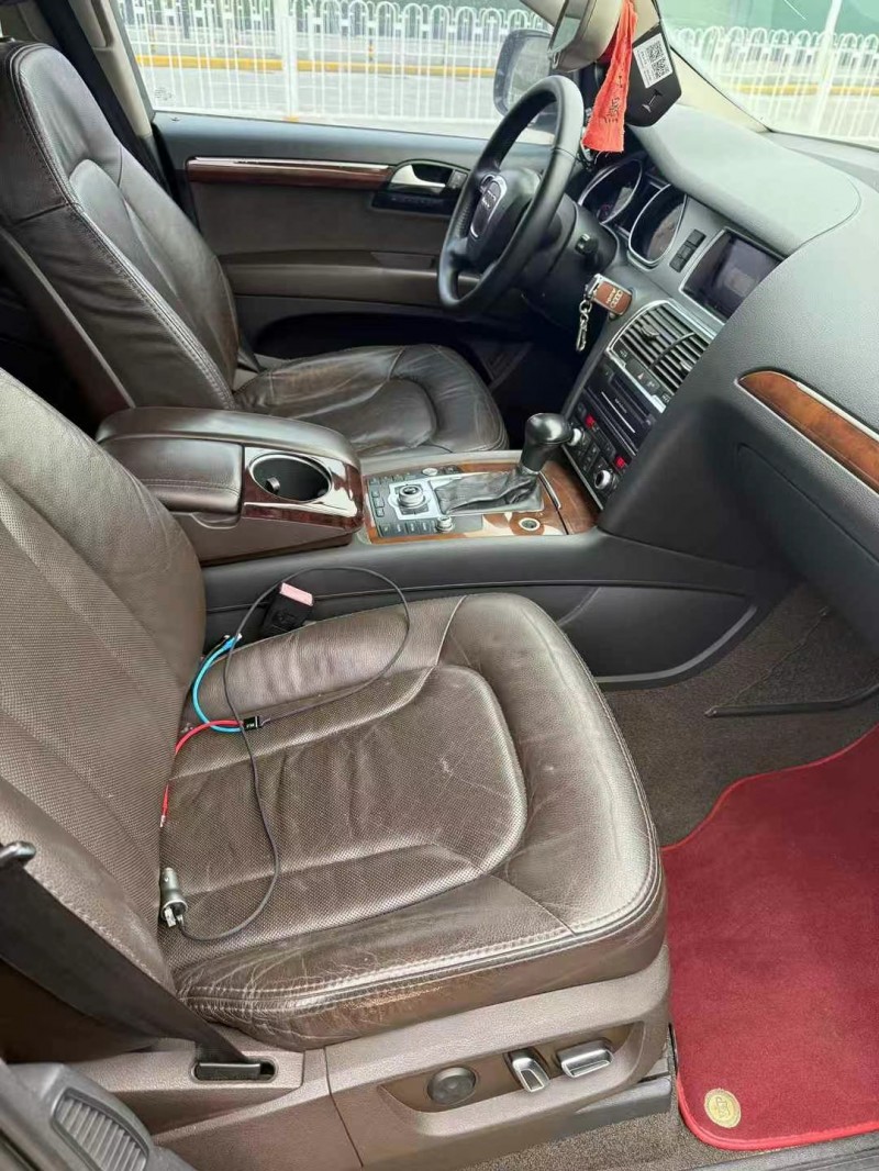 武汉12年奥迪Q74