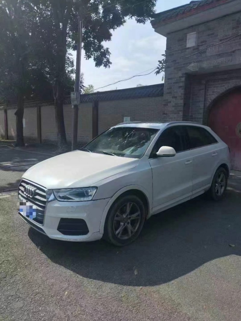 广州17年奥迪Q33