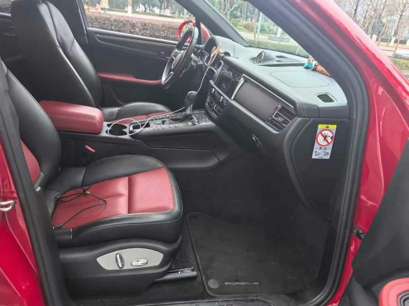 重慶21年保時捷Macan4