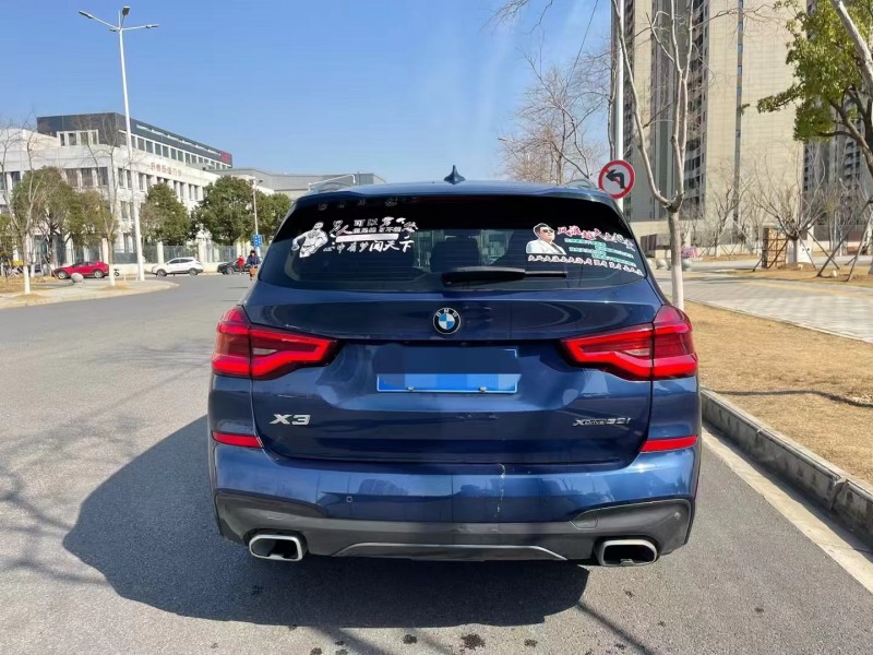 武汉20年宝马X38