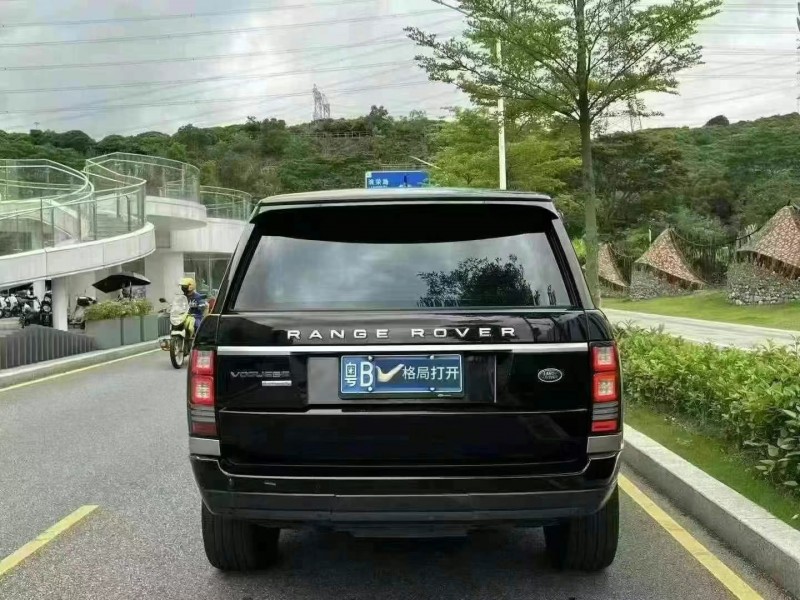 广州17年路虎揽胜行政9
