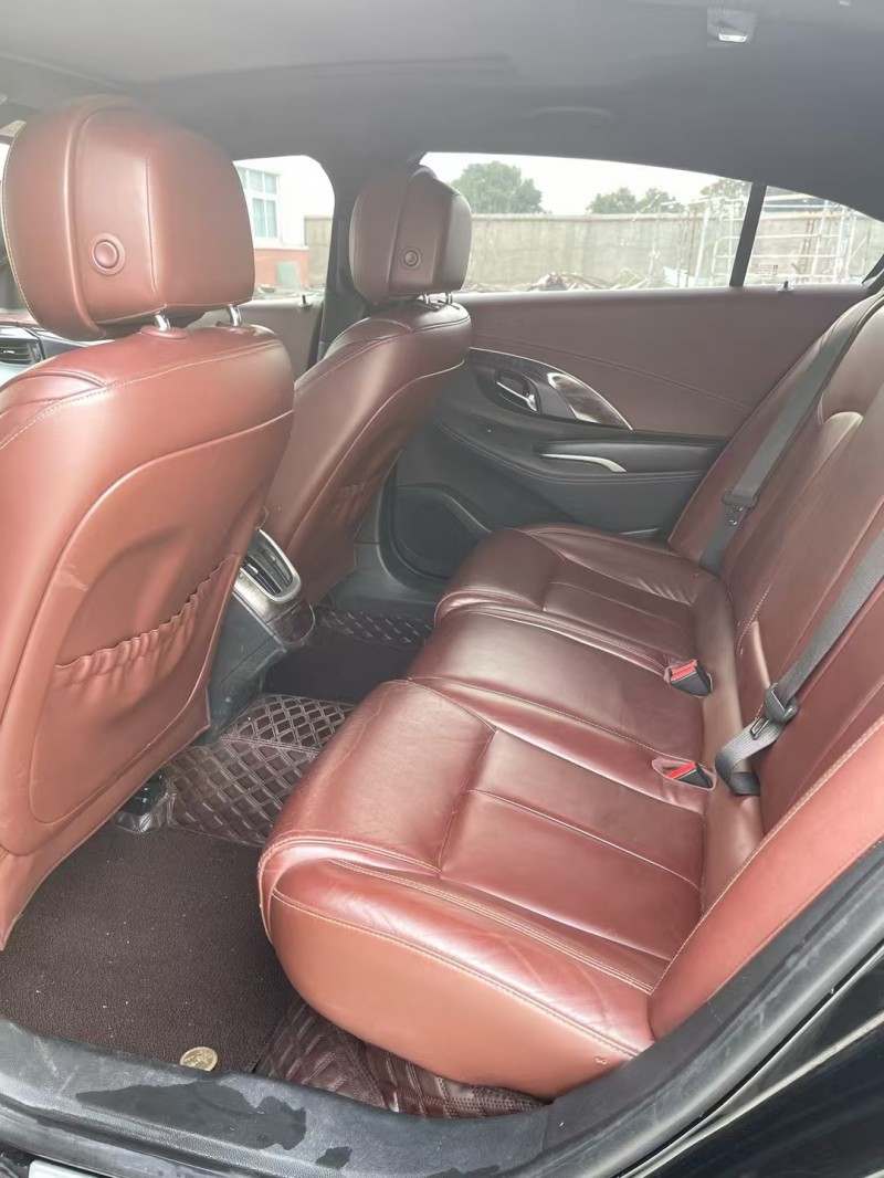 徐州13年别克君越7