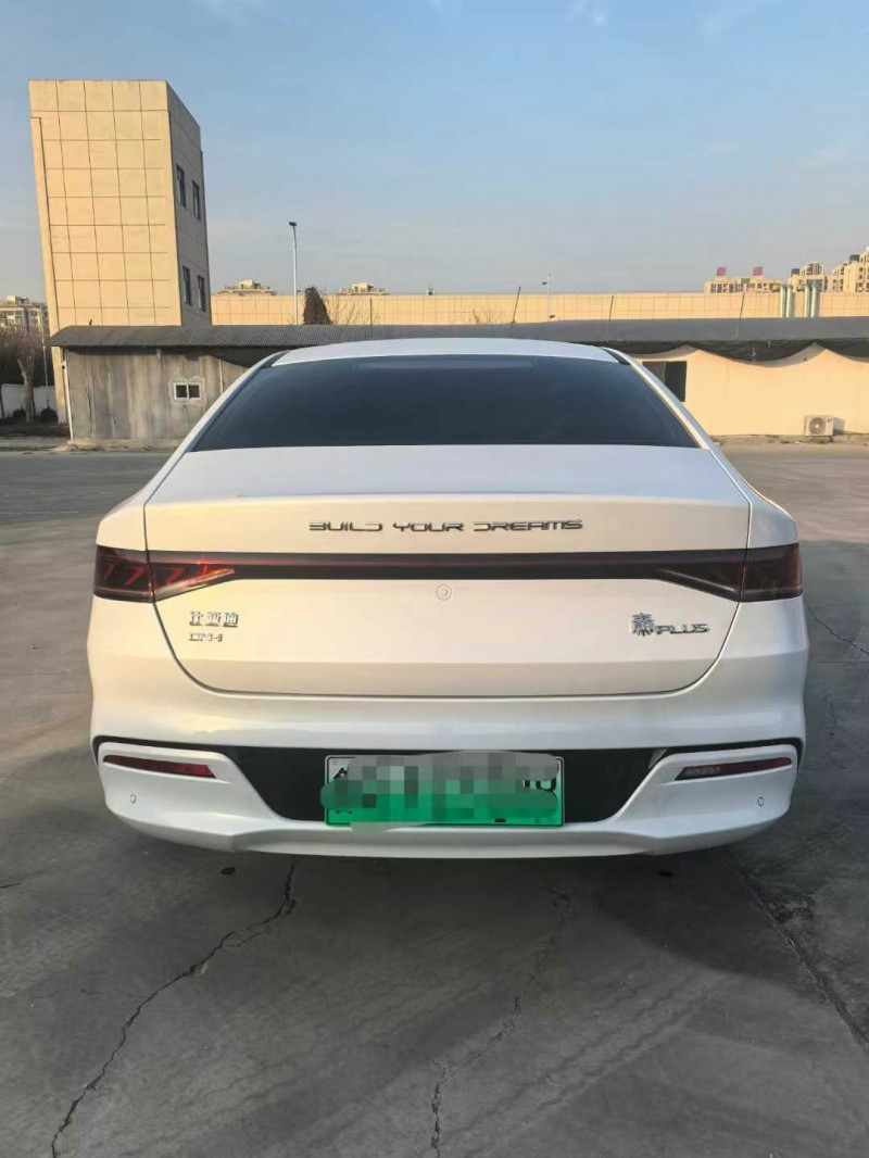 淄博24年比亚迪秦9