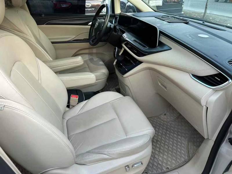 徐州22年别克GL87