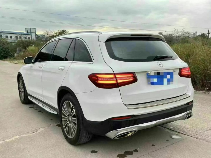 广州17年奔驰GLC7