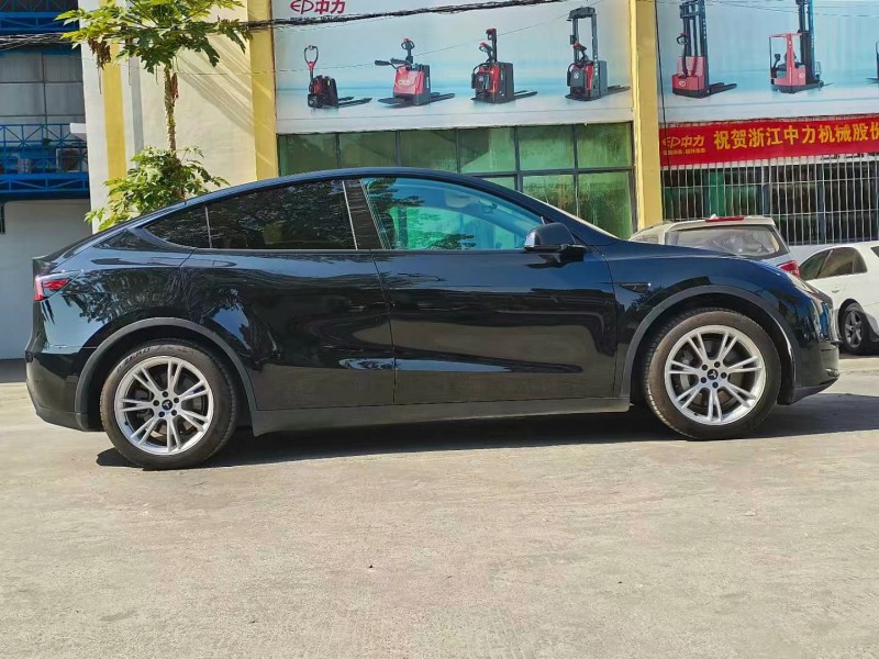 佛山23年特斯拉MODEL Y7