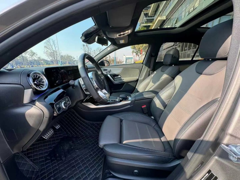 广州23年奔驰AMG5