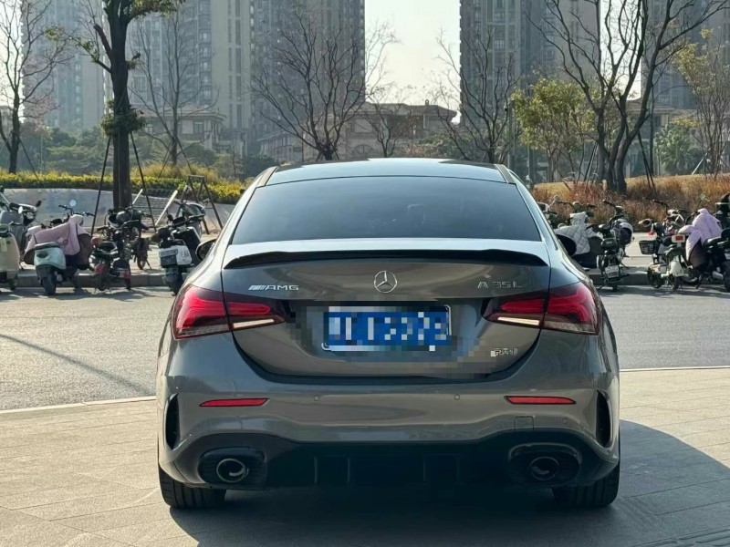 广州23年奔驰AMG9