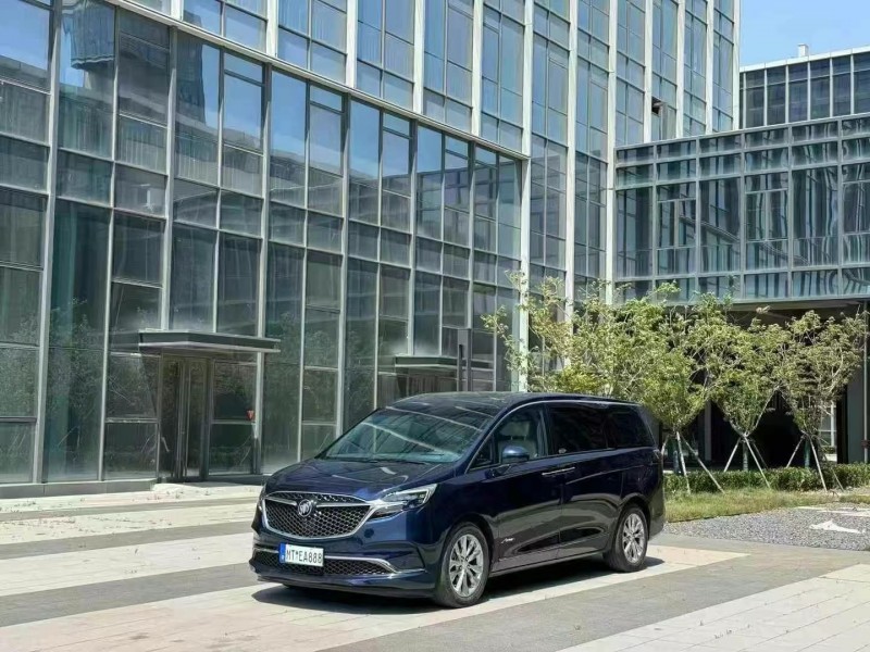 青岛21年别克GL83