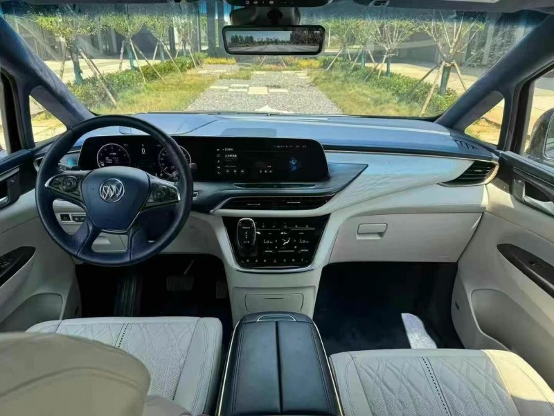 青岛21年别克GL85