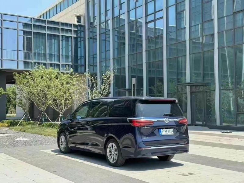 青岛21年别克GL88