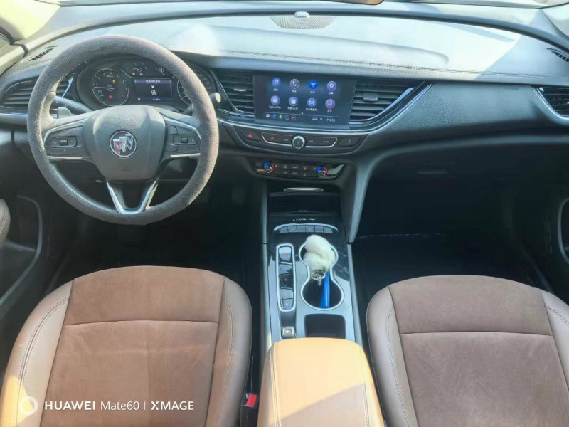 泰州22年别克君威5