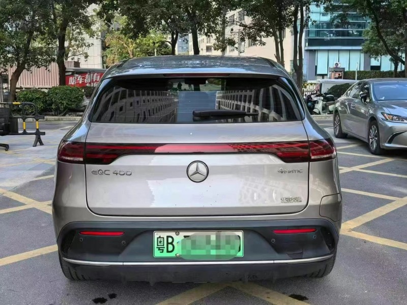 深圳22年奔驰EQC8