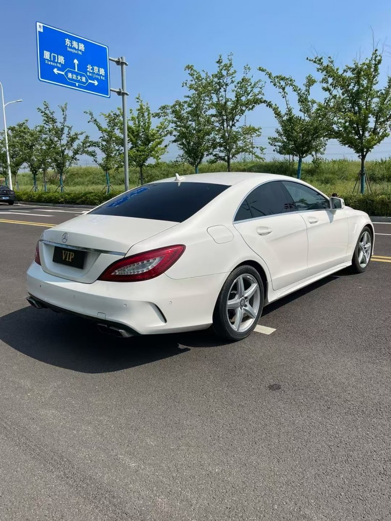 宿遷17年奔馳CLS8